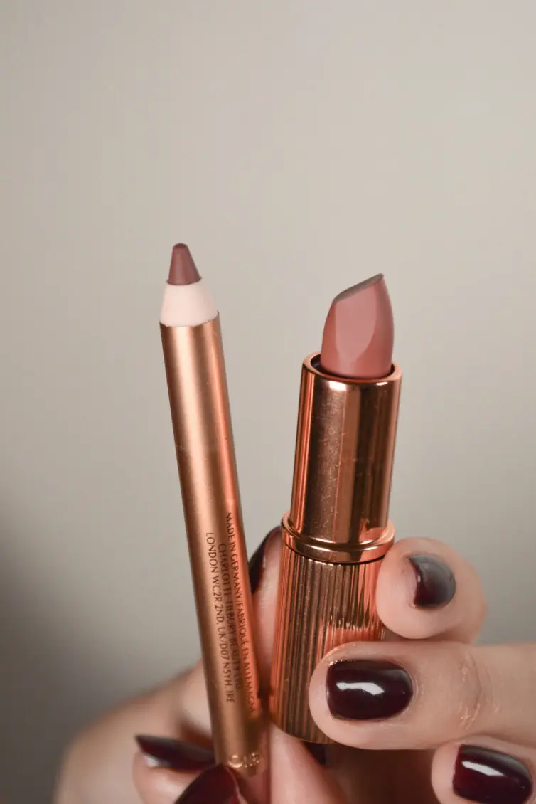 Editorial principal de Beauty Manifesto
