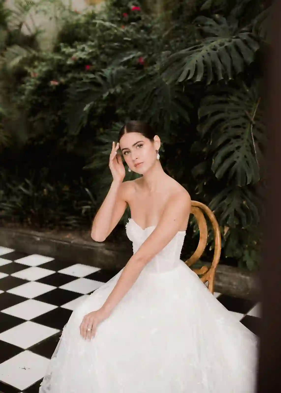 Detalle de maquillaje en editorial