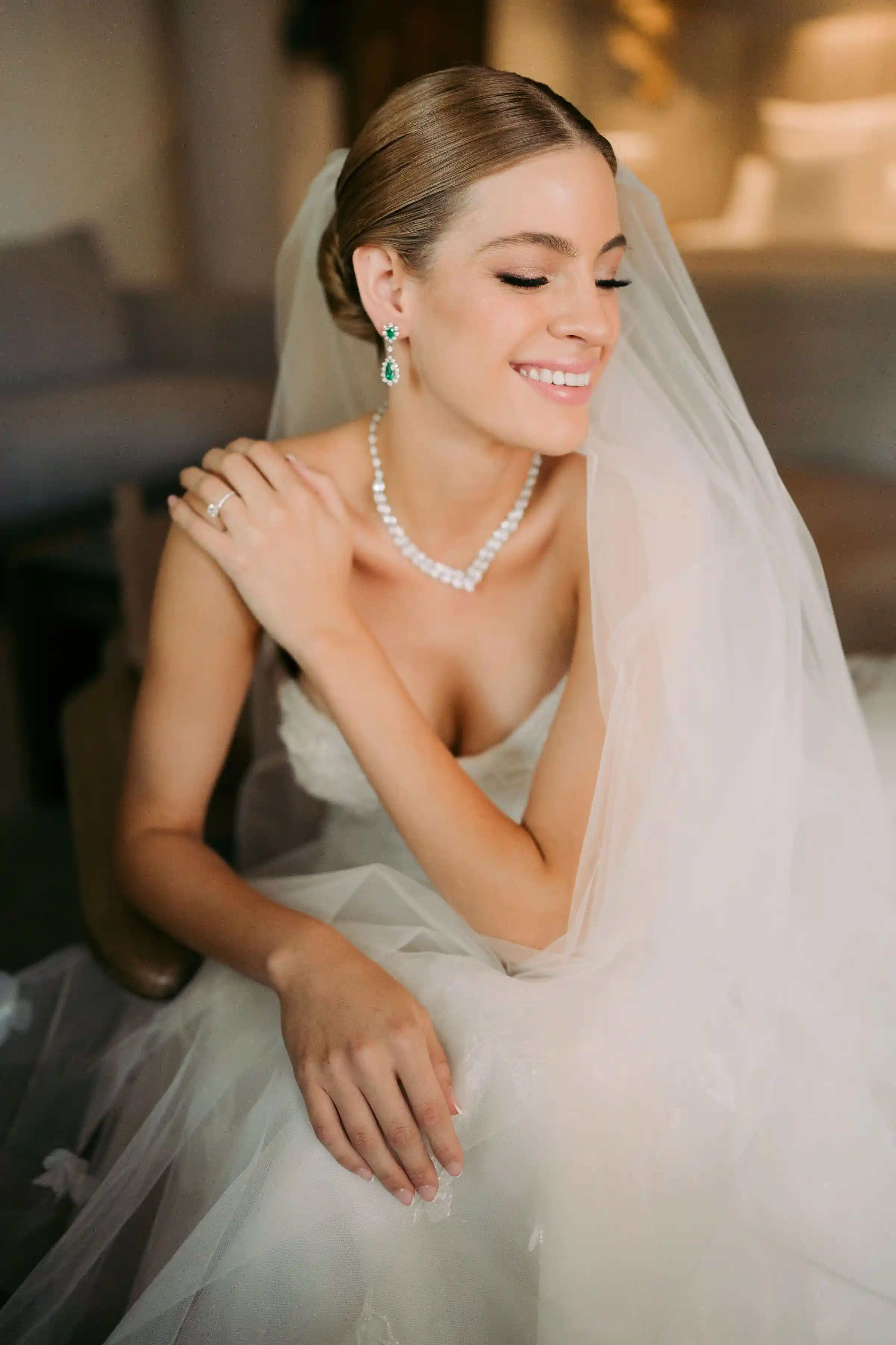 Tendencias de maquillaje de novia 2025